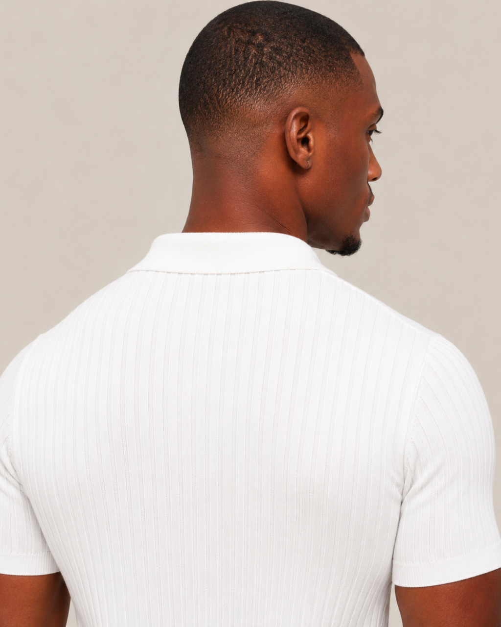 V-NECK KNIT POLO