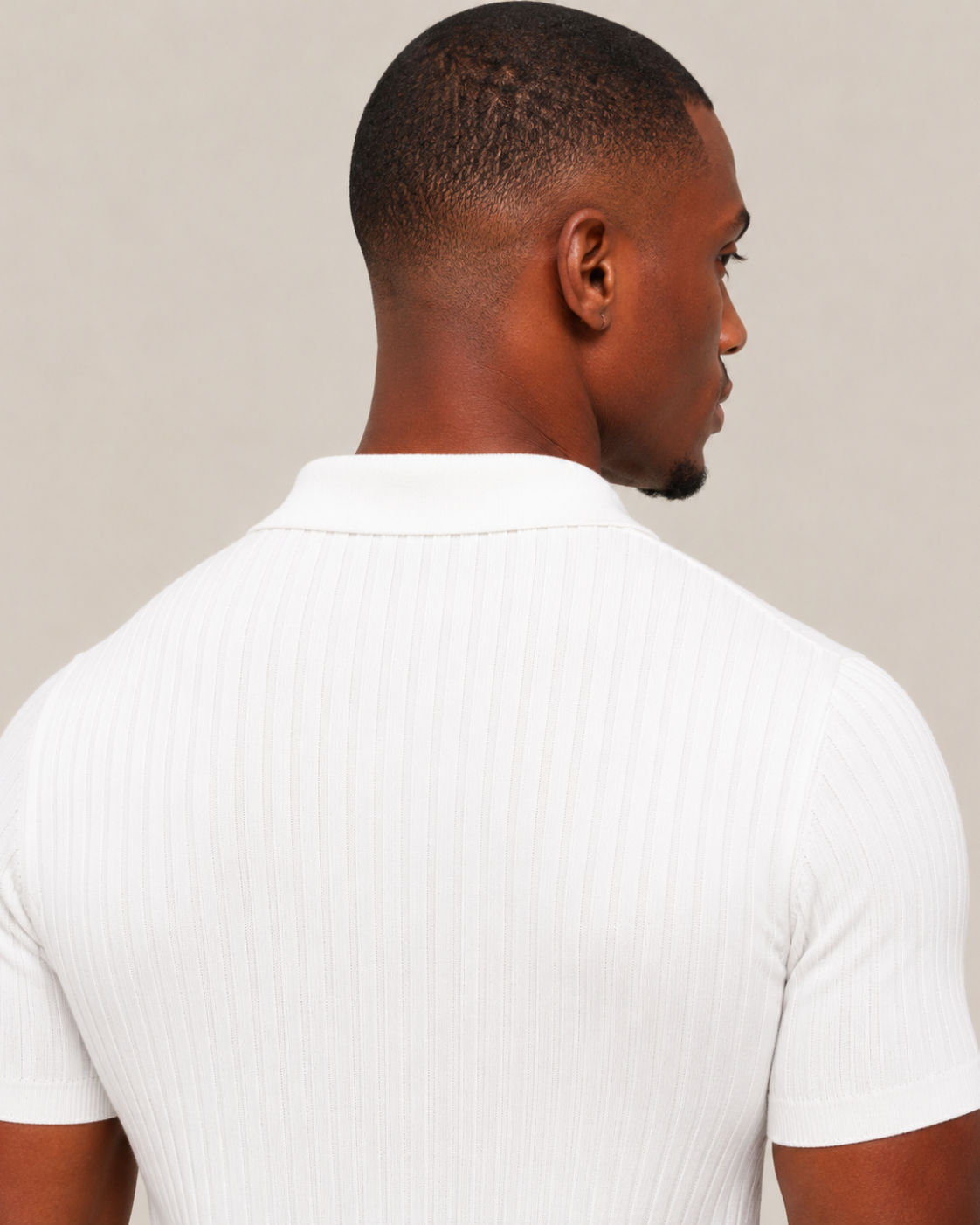 V-NECK KNIT POLO
