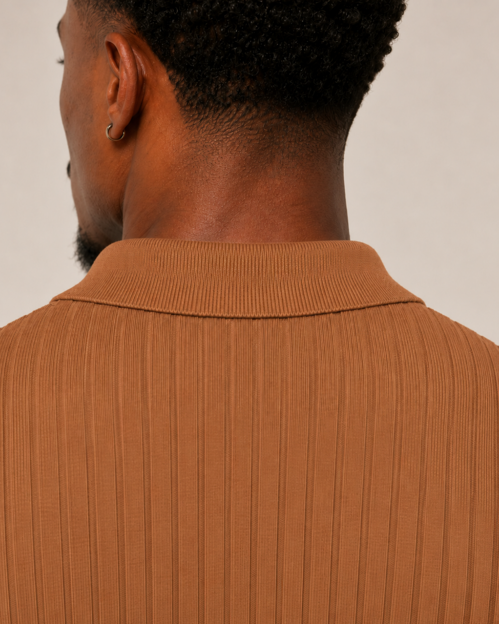 V-NECK KNIT POLO